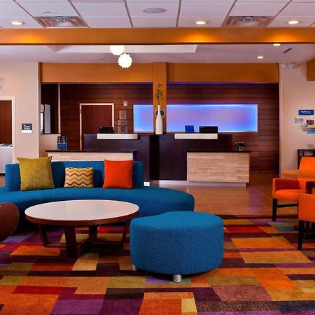 Fairfield Inn & Suites Houston Hobby Airport Екстер'єр фото