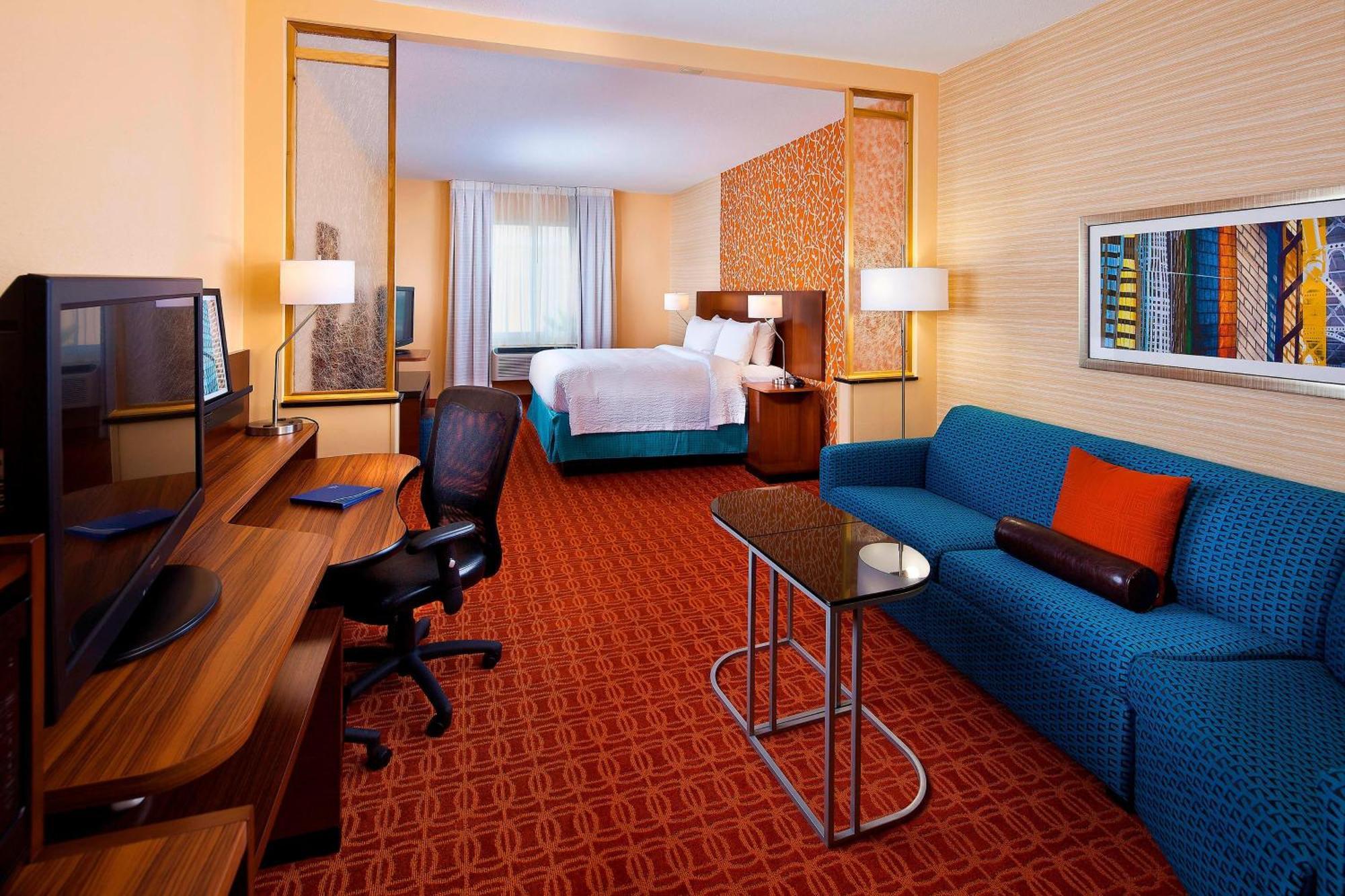 Fairfield Inn & Suites Houston Hobby Airport Екстер'єр фото